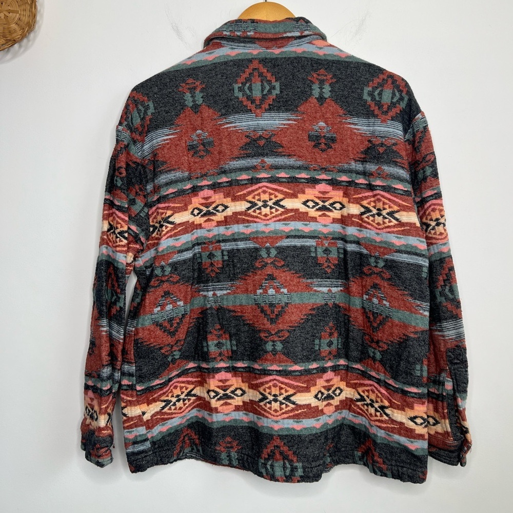 Mountain and Isles Women’s Chamois Shirt Aztec Print Women’s Size Large - Picture 5 of 6